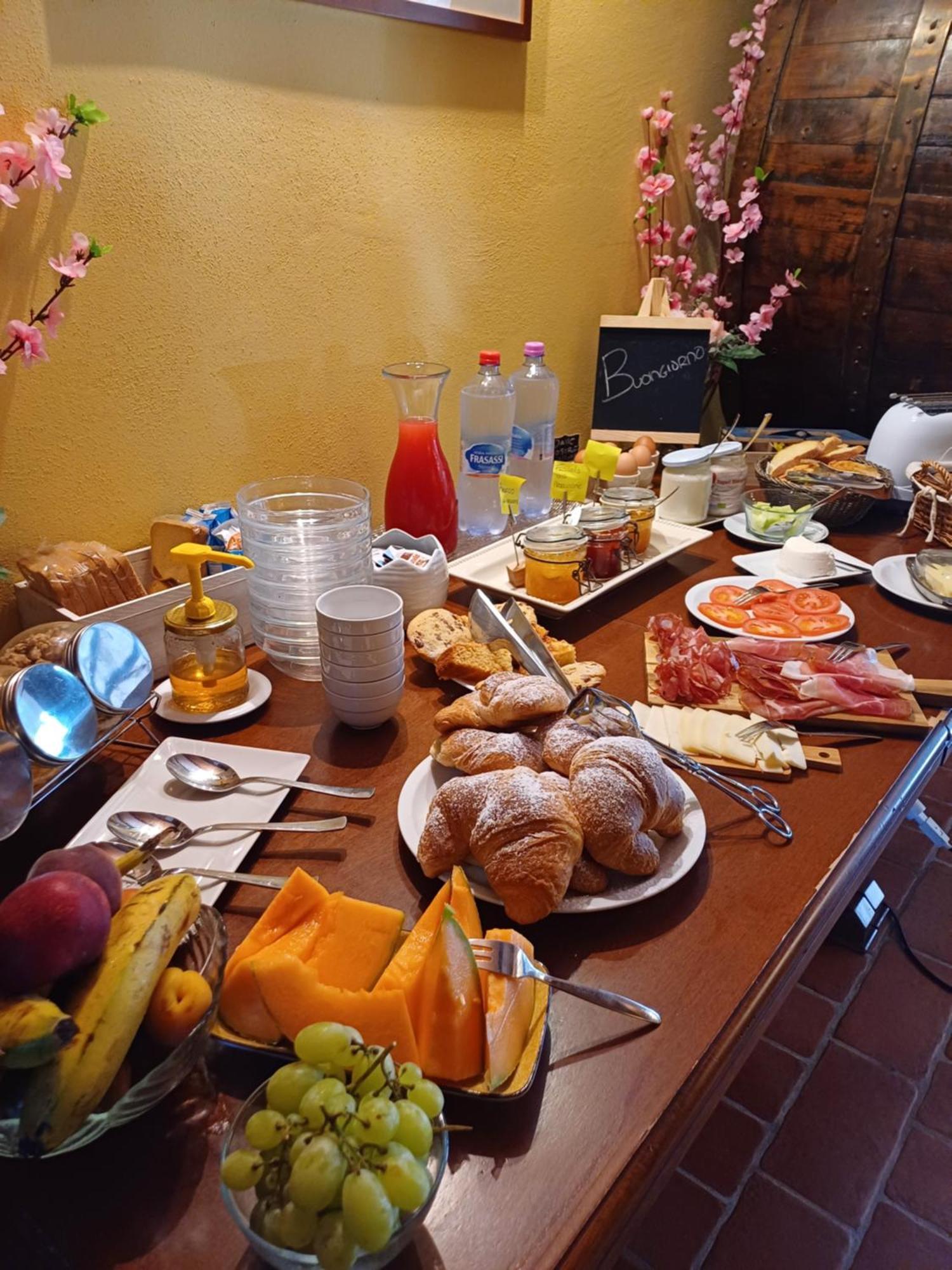 Agriturismo Terre Di Toscana Terricciola Экстерьер фото